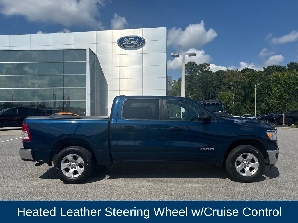 2023 Ram 1500 Big Horn Crew Cab 4x4 5'7" Box