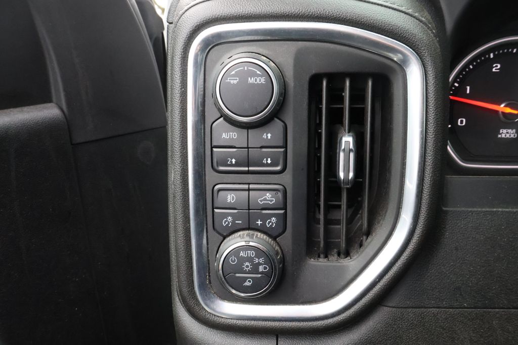 2022 Chevrolet Silverado 3500 High Country 18