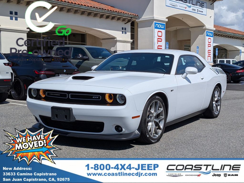 White Knuckle Clearcoat 2022 Dodge Challenger GT RWD Coupe Rear-Wheel Drive 8-Speed Automatic