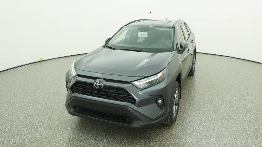 Thumbnail: 2025 Toyota RAV4 - 14