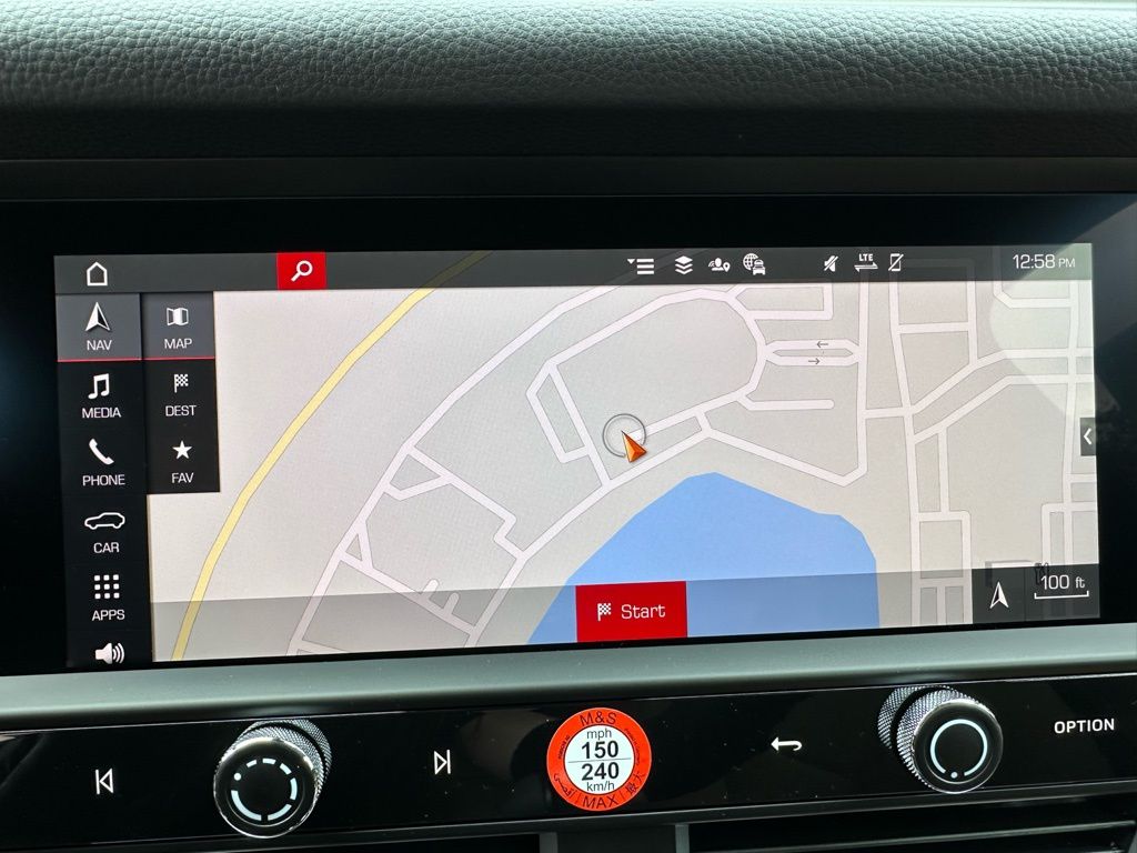 Thumbnail: 2026 Porsche Macan - 31