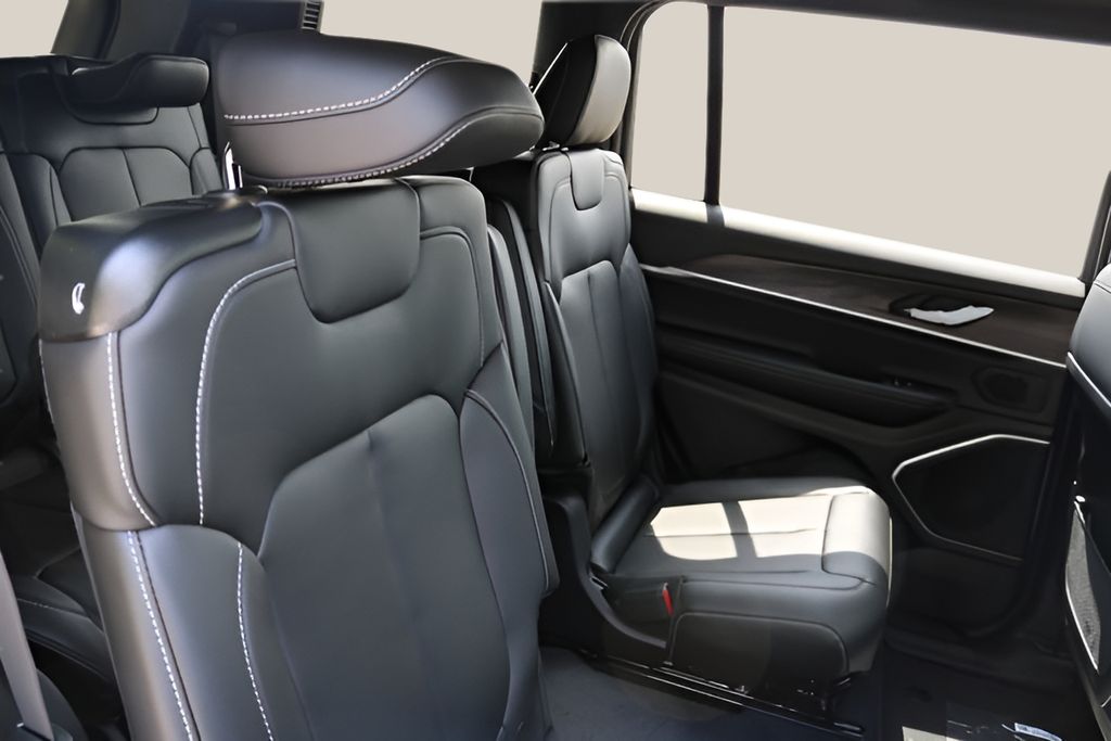 Used 2026 Black Jeep Limited image 26