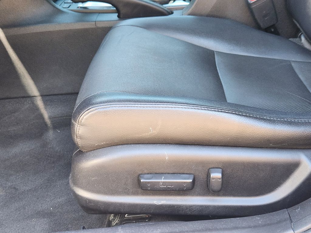 used 2017 Acura ILX car, priced at $12,995