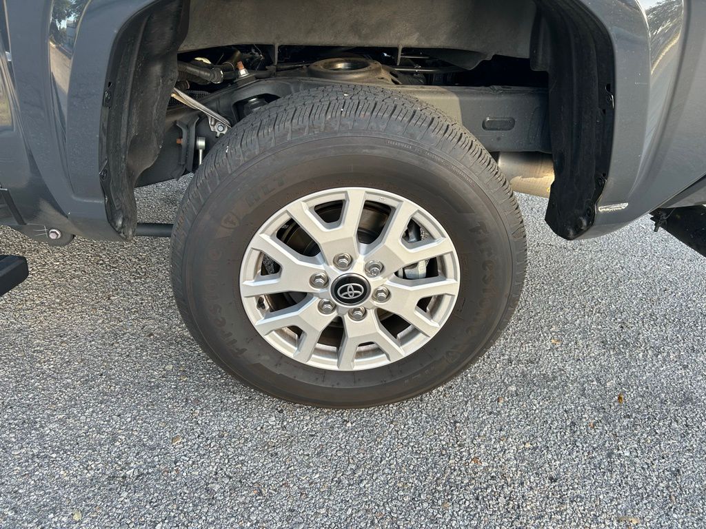 2024 Toyota Tacoma SR5 9