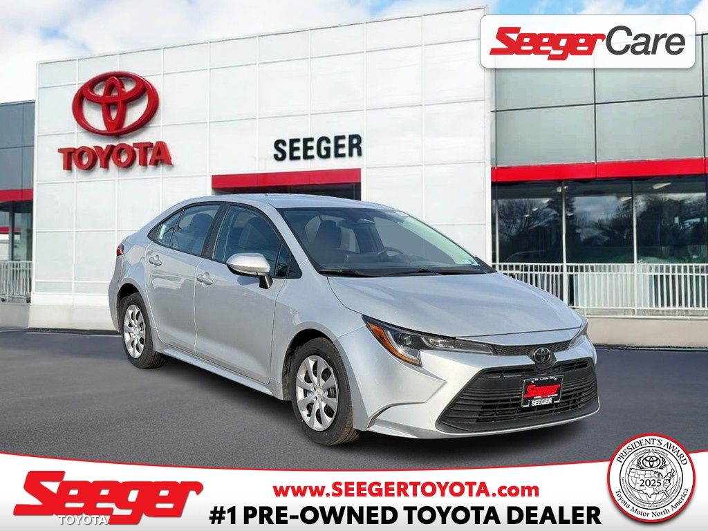 2024 Toyota Corolla LE FWD