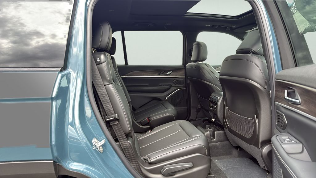2026 Jeep Grand Cherokee L