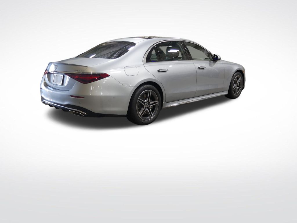 Thumbnail: 2026 Mercedes-Benz S-Class - 5