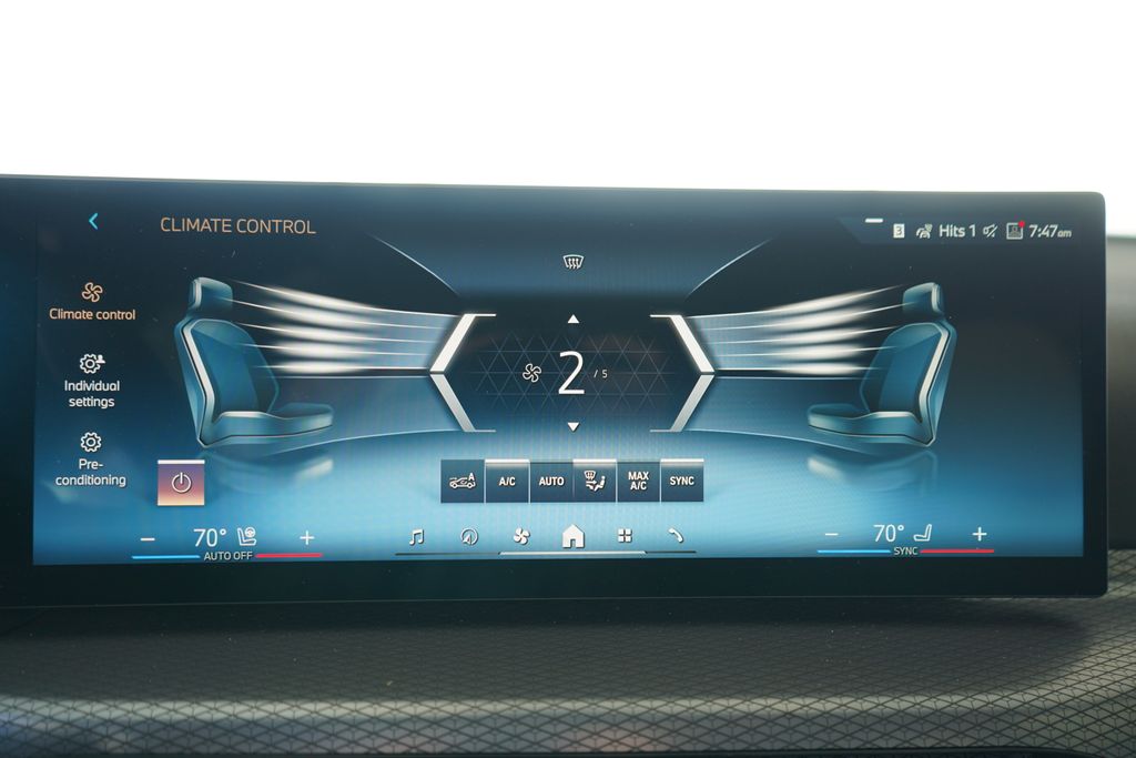Thumbnail: 2025 BMW 3 Series - 16