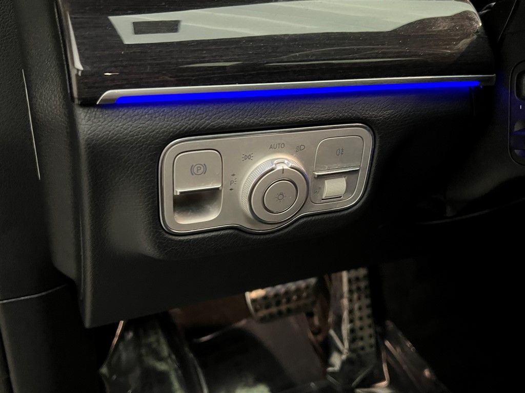 Thumbnail: 2022 Mercedes-Benz GLS - 30