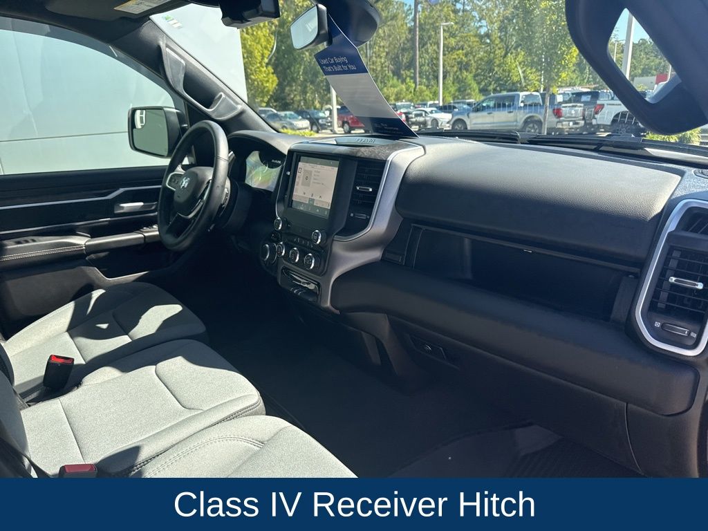 2023 Ram 1500 Big Horn Crew Cab 4x2 5'7" Box