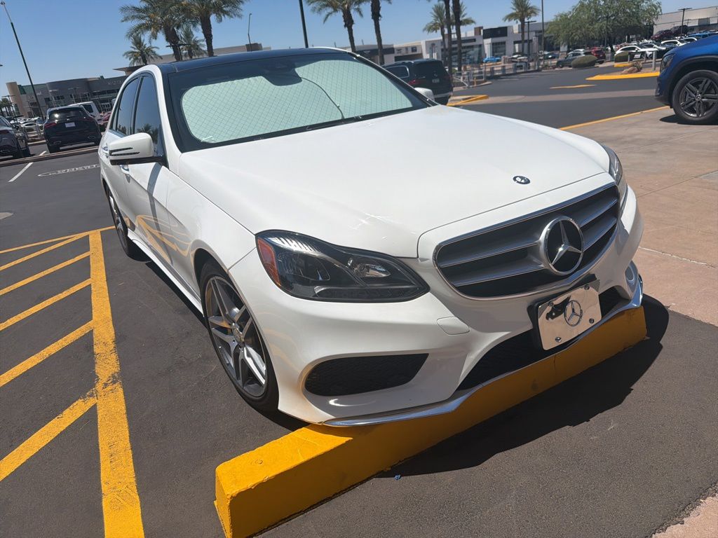 Thumbnail: 2014 Mercedes-Benz E-Class - 2