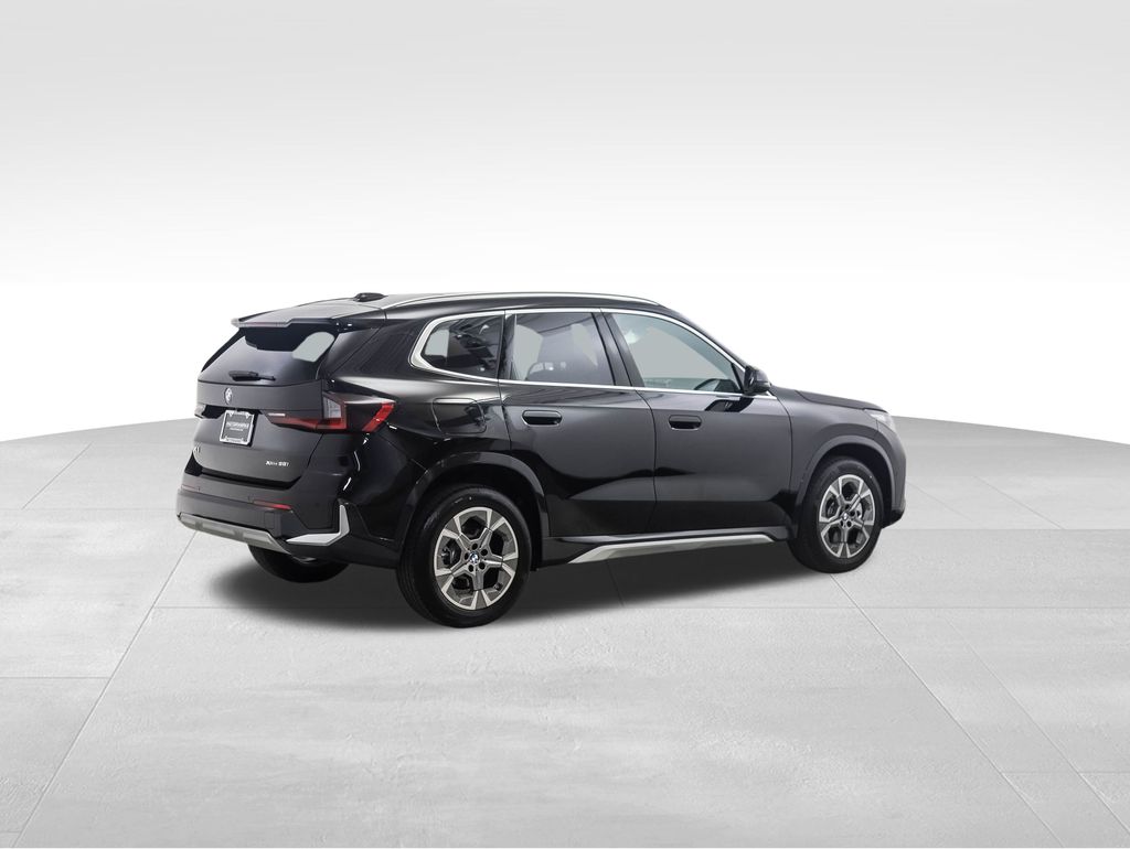 Thumbnail: 2025 BMW X1 - 5