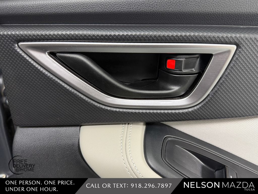 Used 2024 Gray Subaru Base image 41