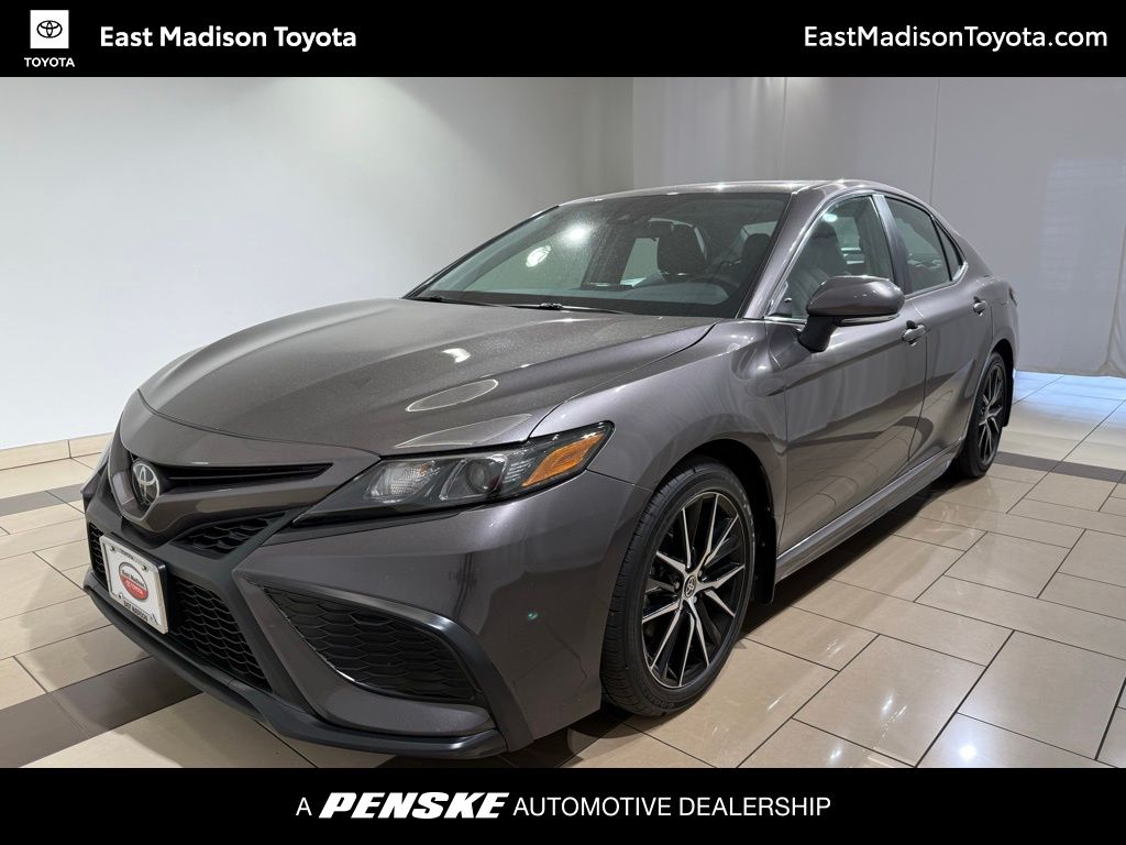 2023 Toyota Camry SE -
                Madison, WI