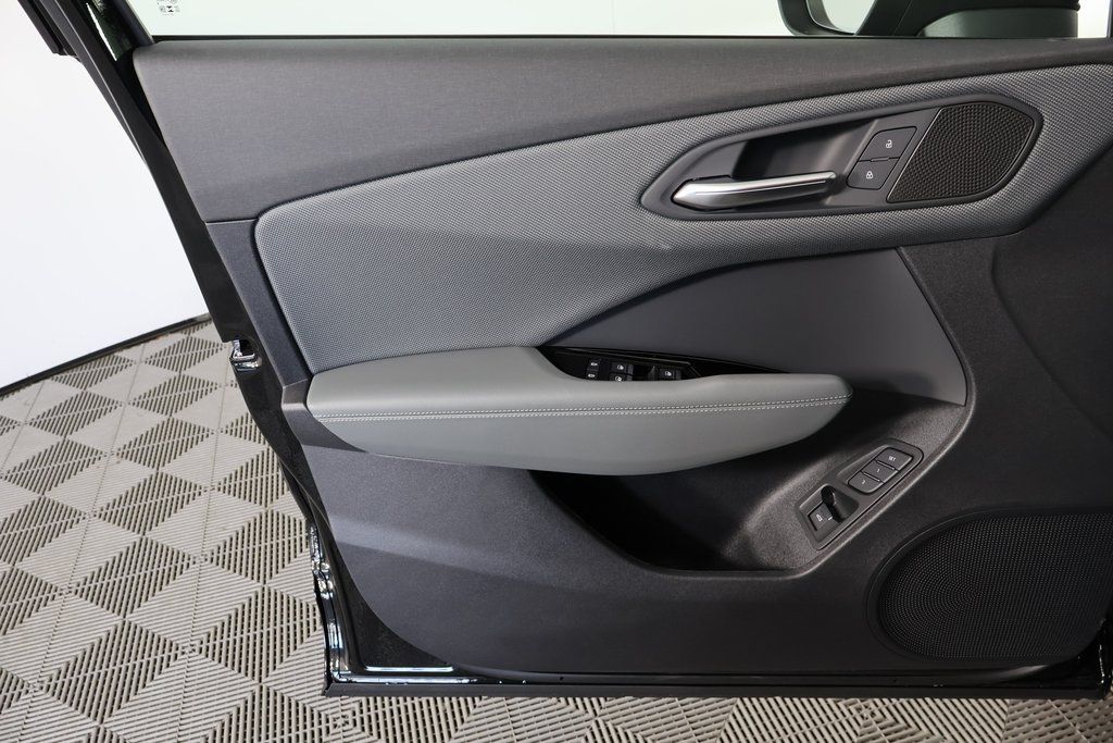 Thumbnail: 2026 Audi Q3 - 7