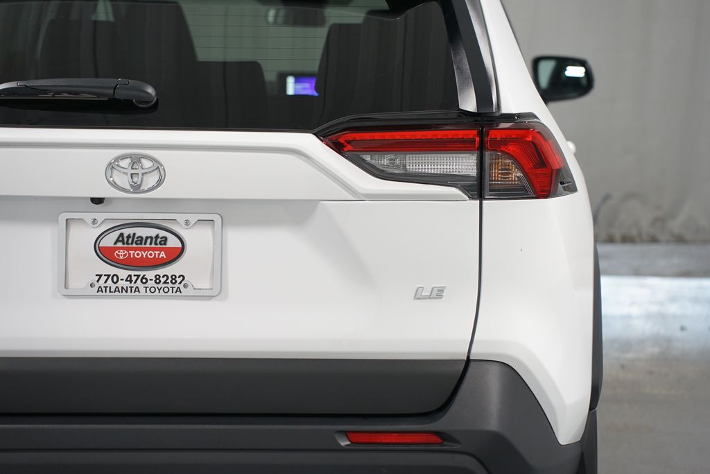 Thumbnail: 2025 Toyota RAV4 - 10