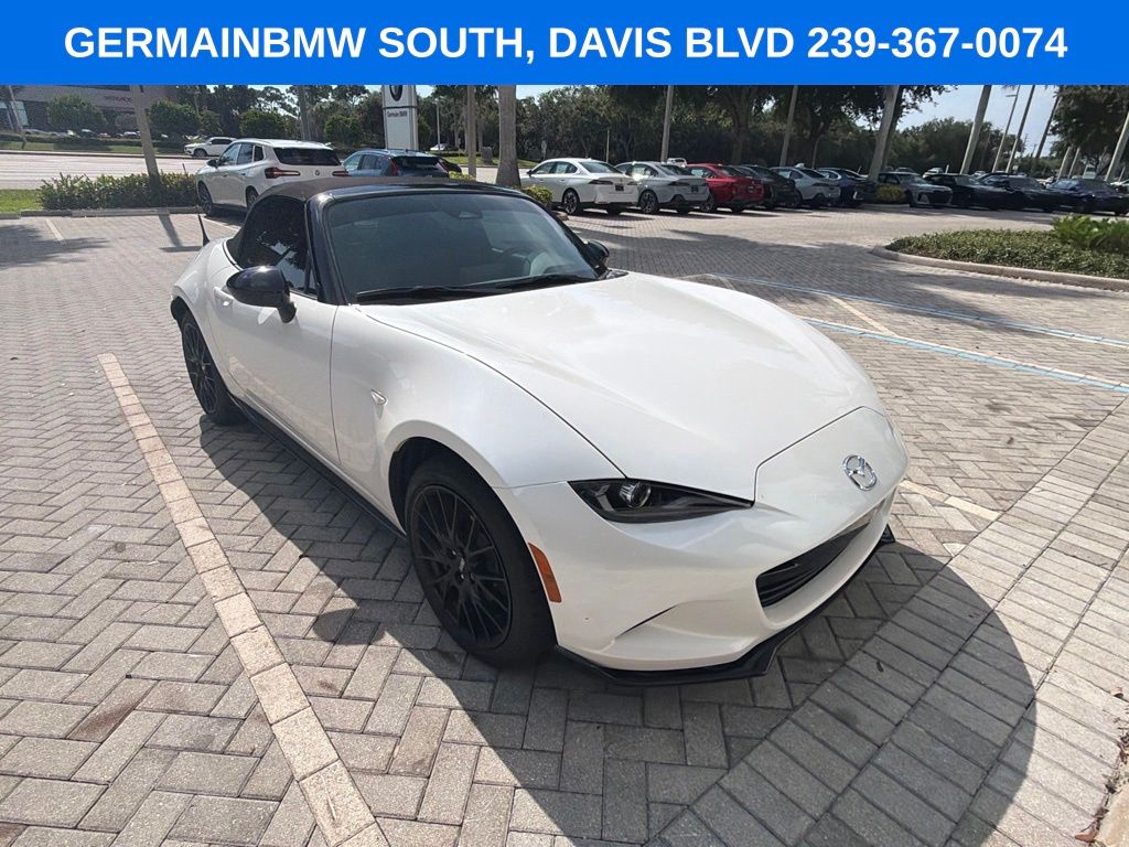 Used 2026 White Mazda Club image 14