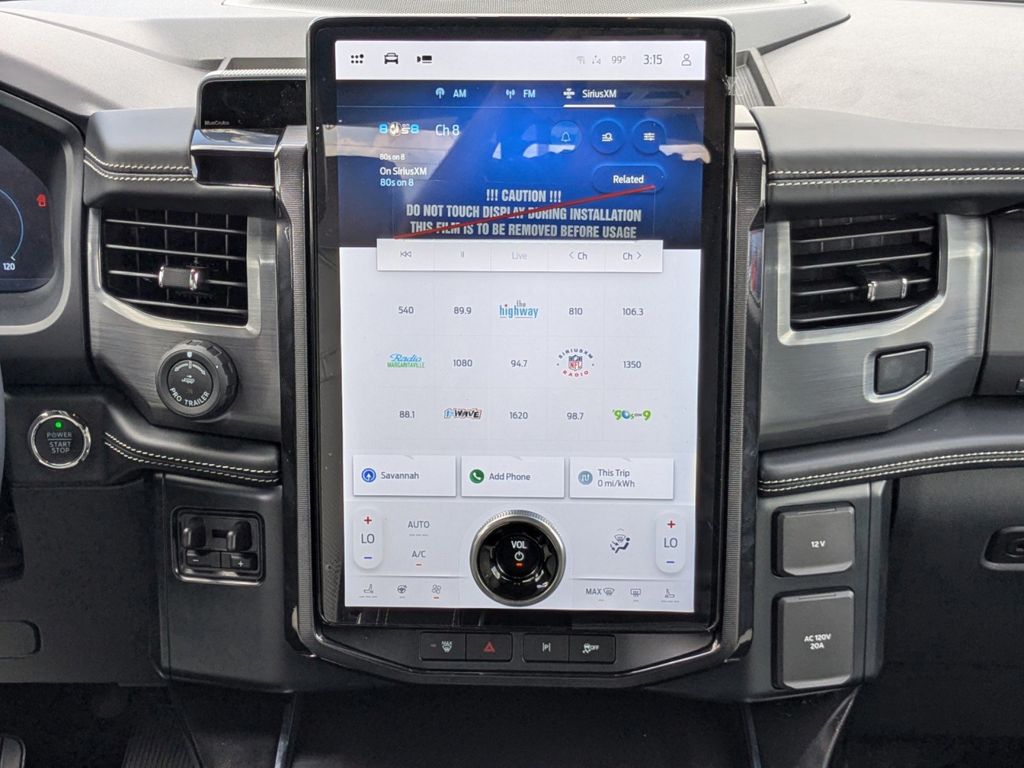 2025 Ford F-150 Lightning Platinum