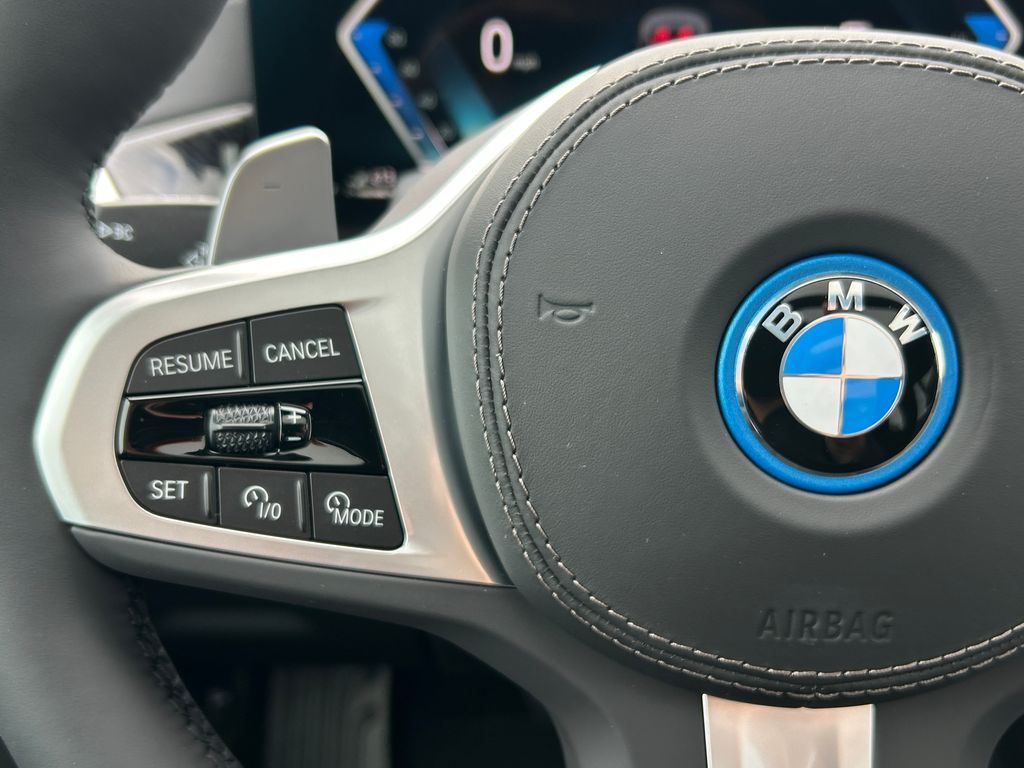 Thumbnail: 2026 BMW X5 - 19