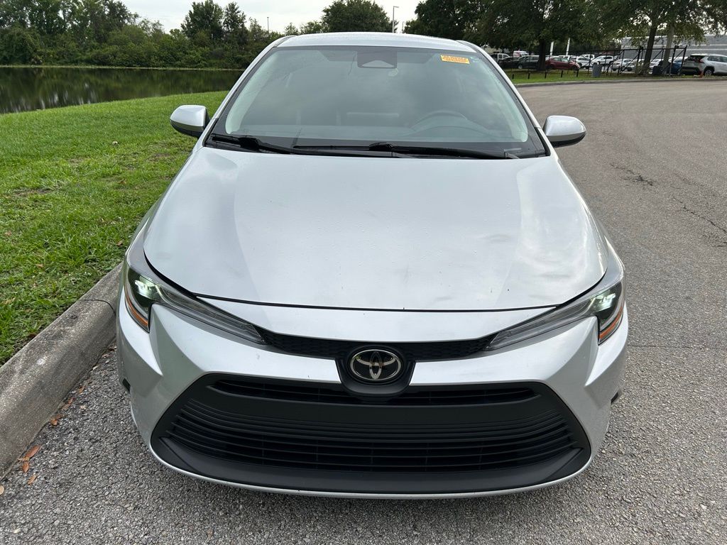 2024 Toyota Corolla LE 8