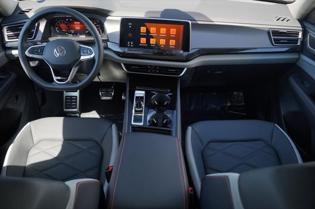 Thumbnail: 2026 Volkswagen Atlas - 9