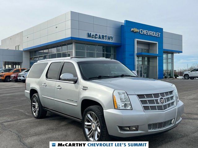 2013 Cadillac Escalade ESV Premium RWD