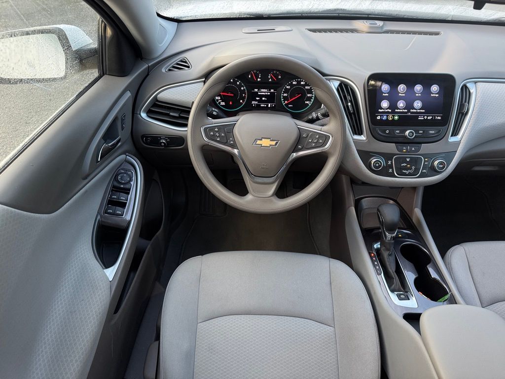 2024 Chevrolet Malibu LS 17