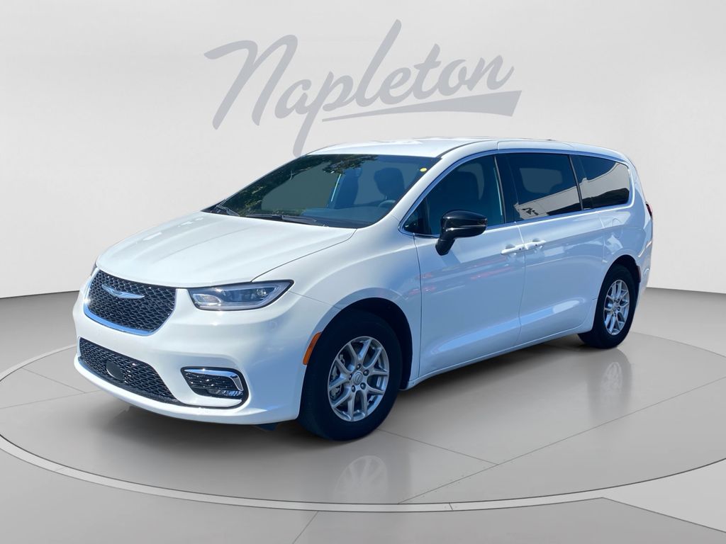 Bright White Clearcoat 2025 Chrysler Pacifica Minivan Front-Wheel Drive 9-Speed Automatic