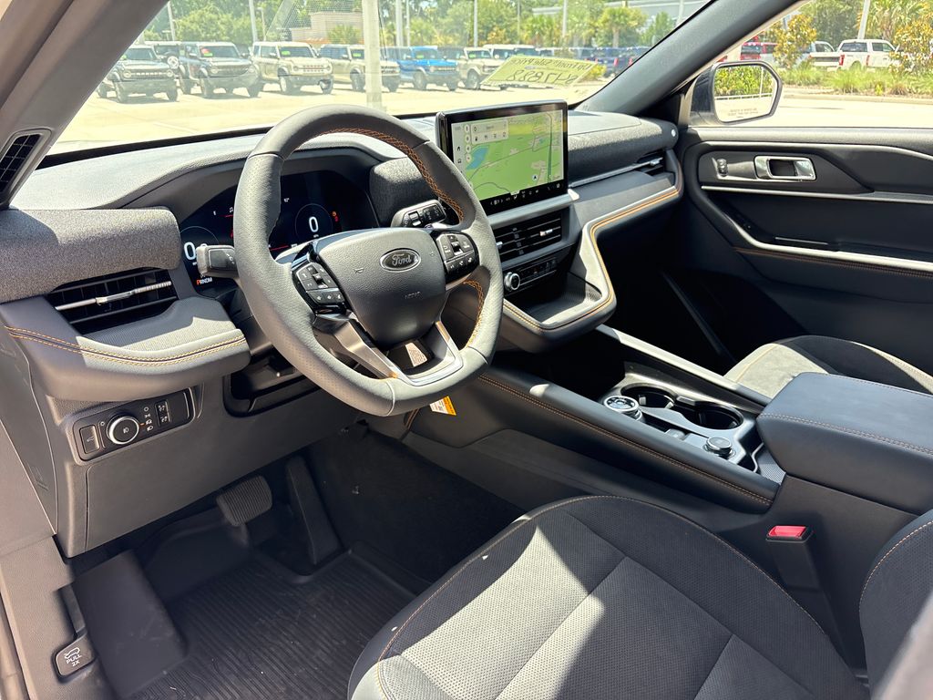 New 2026 White Ford Tremor image 5