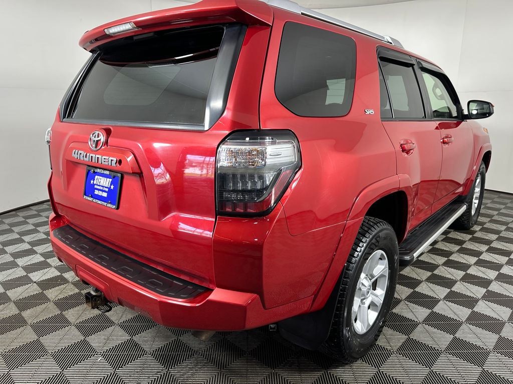 2016 Toyota 4Runner SR5 - Image 5