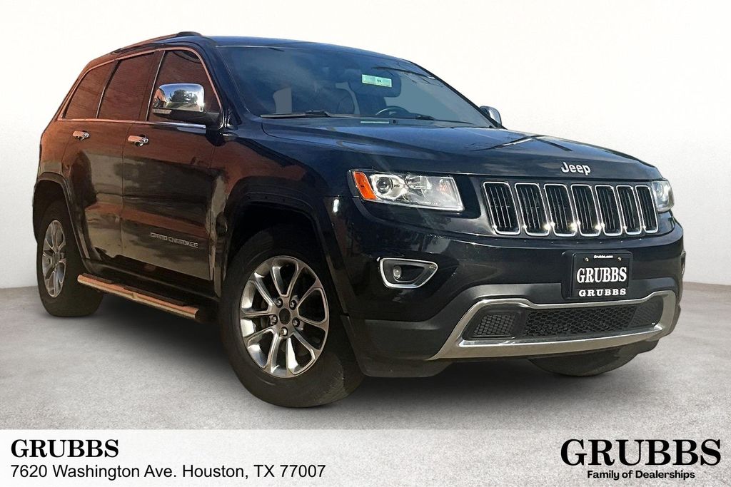 Brilliant Black Crystal Pearlcoat 2015 Jeep Grand Cherokee SUV / Crossover 4X2 8-Speed Automatic