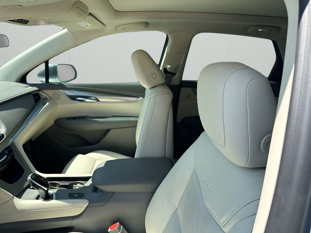 Used Car 2017 Cadillac Xt5  Luxury For Sale Under $20,000 In Austin, Texas