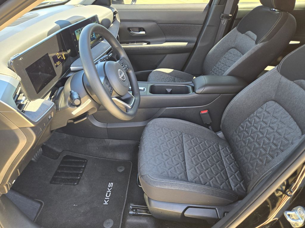 2026 Nissan Kicks SV - 11