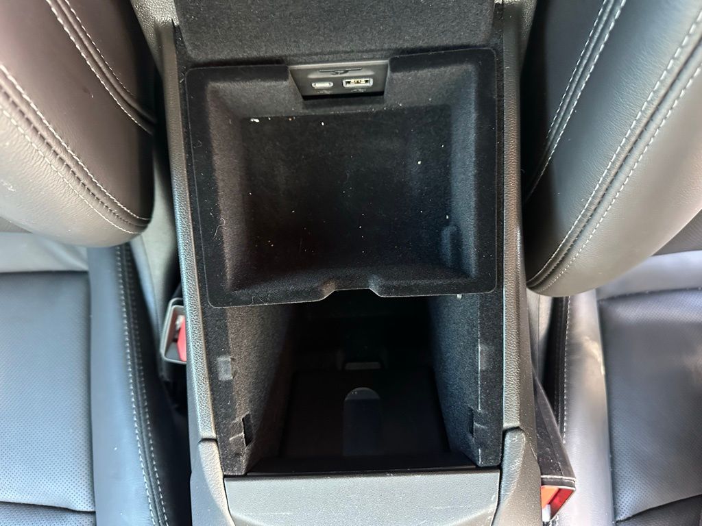 Thumbnail: 2025 Cadillac XT5 - 24