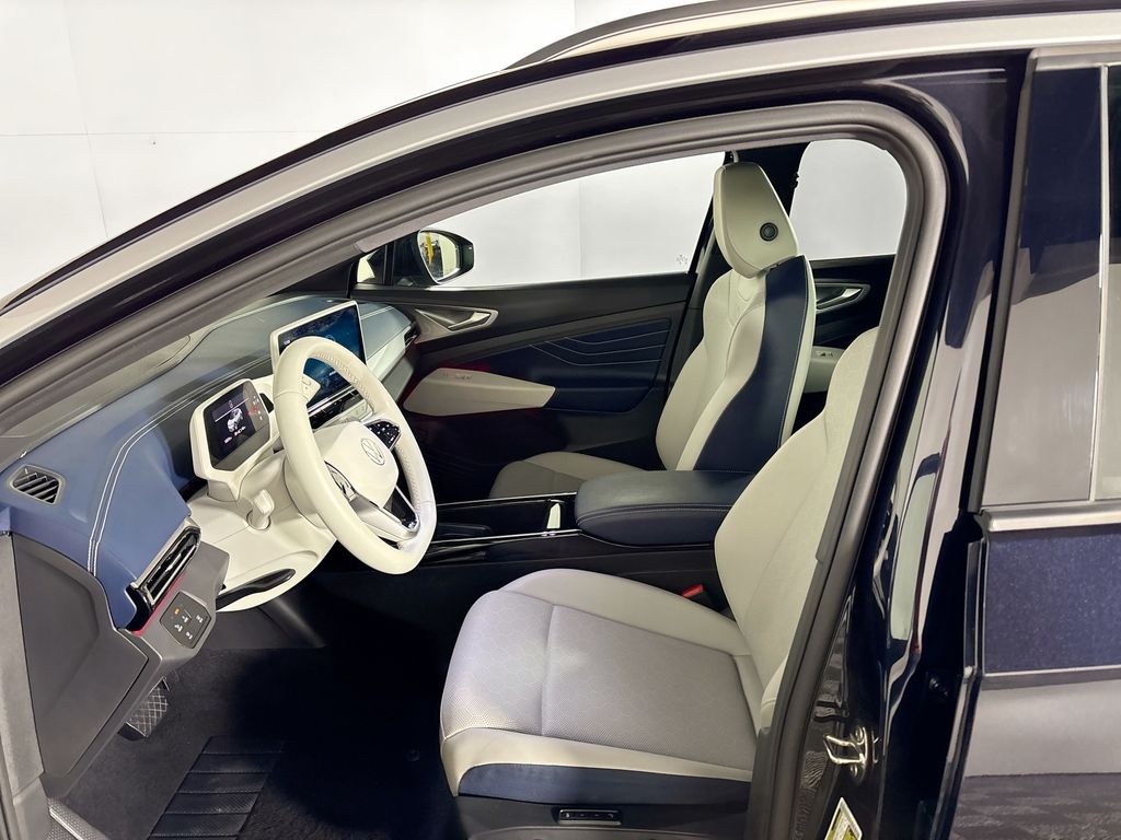 2023 Volkswagen ID.4 Pro S Plus