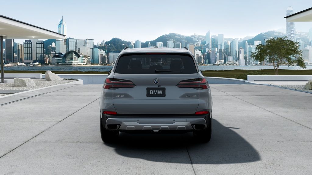 2025 BMW X5 xDrive40i 32
