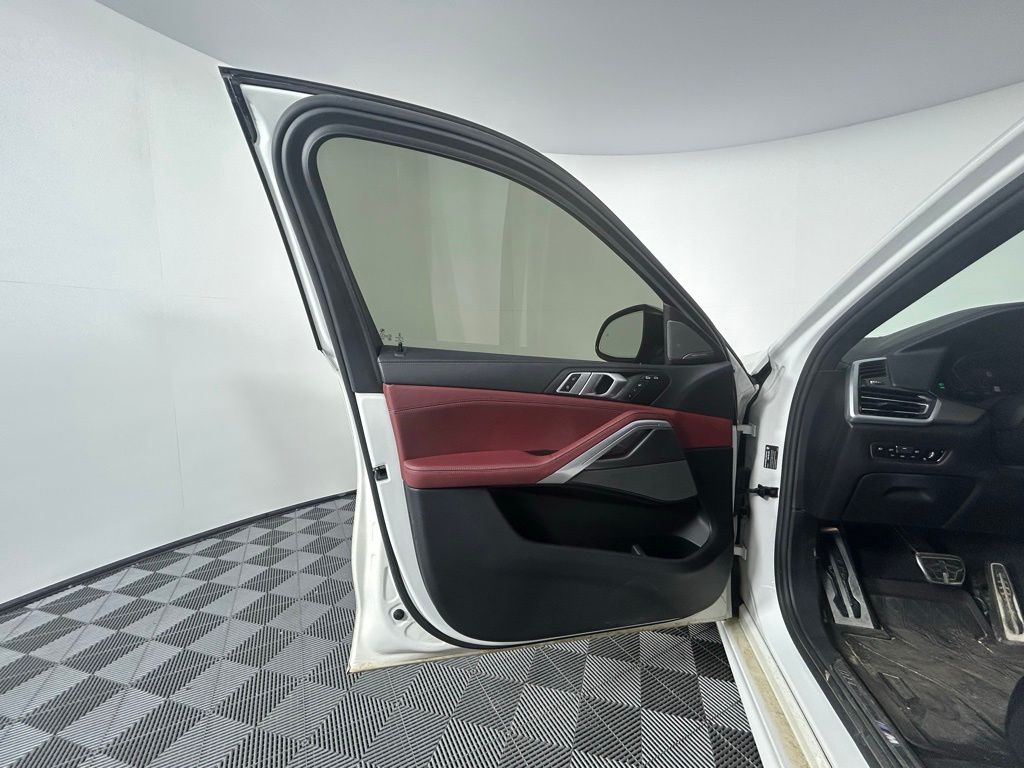 2021 BMW X6 xDrive40i 10
