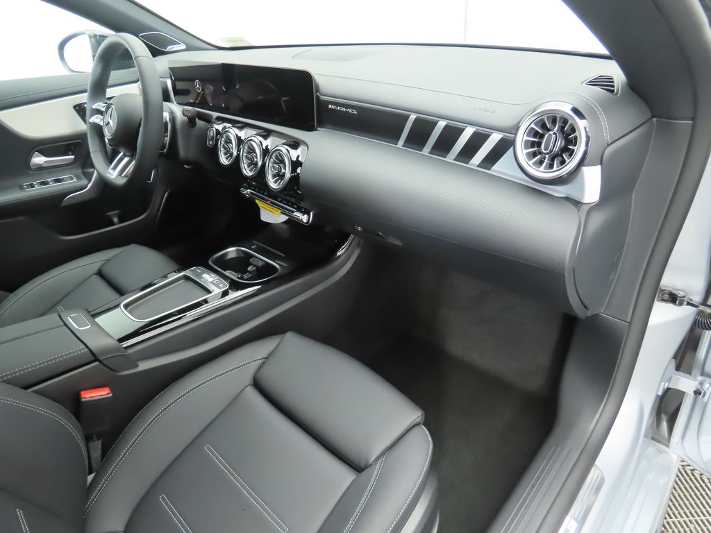 Thumbnail: 2025 Mercedes-Benz CLA - 18