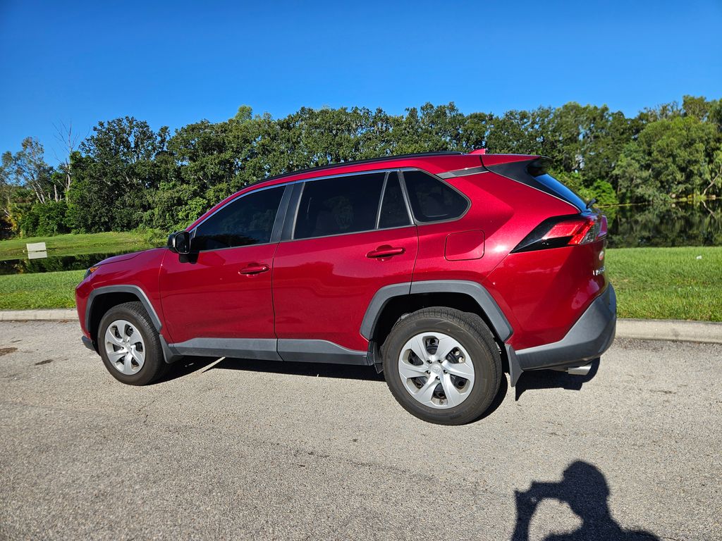 Thumbnail: 2020 Toyota RAV4 - 3