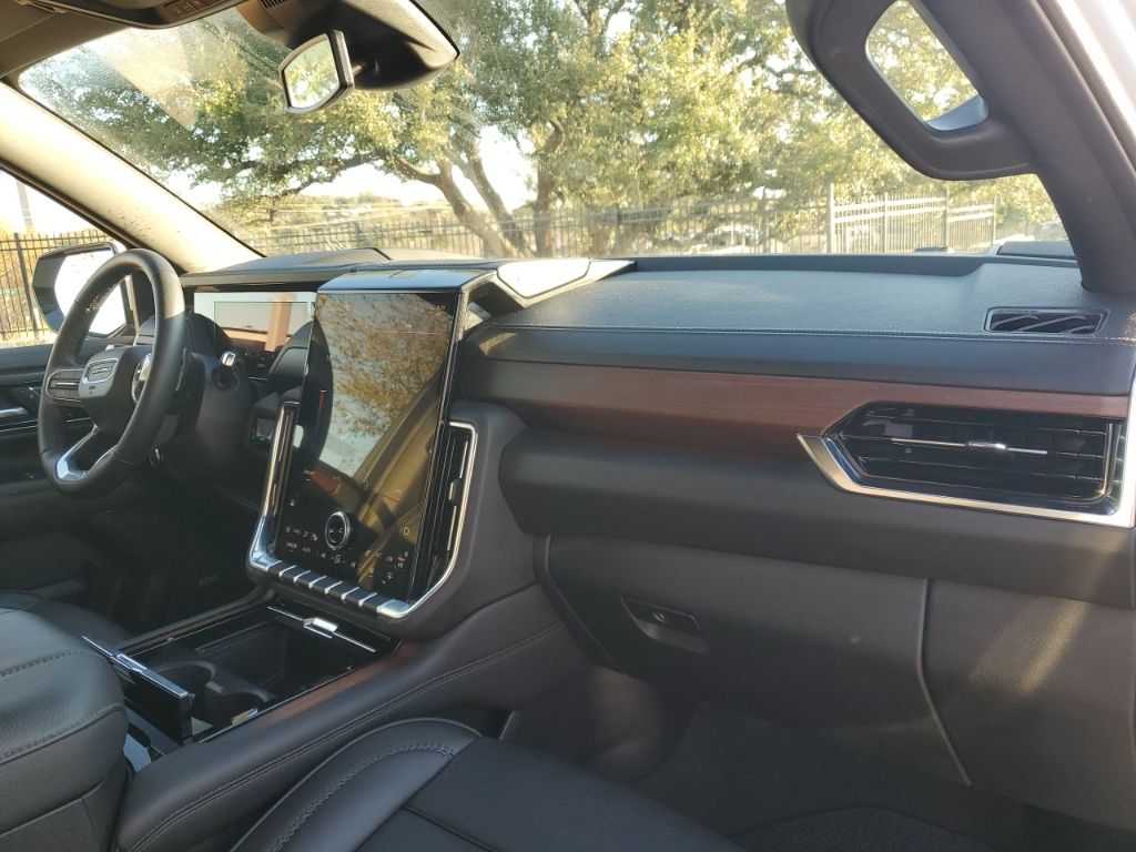 Used Car 2025 Gmc Yukon  Denali For Sale Under $80,000 In Austin, Texas