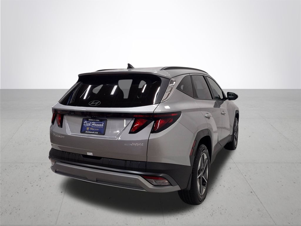 2026 Hyundai Tucson Hybrid SEL