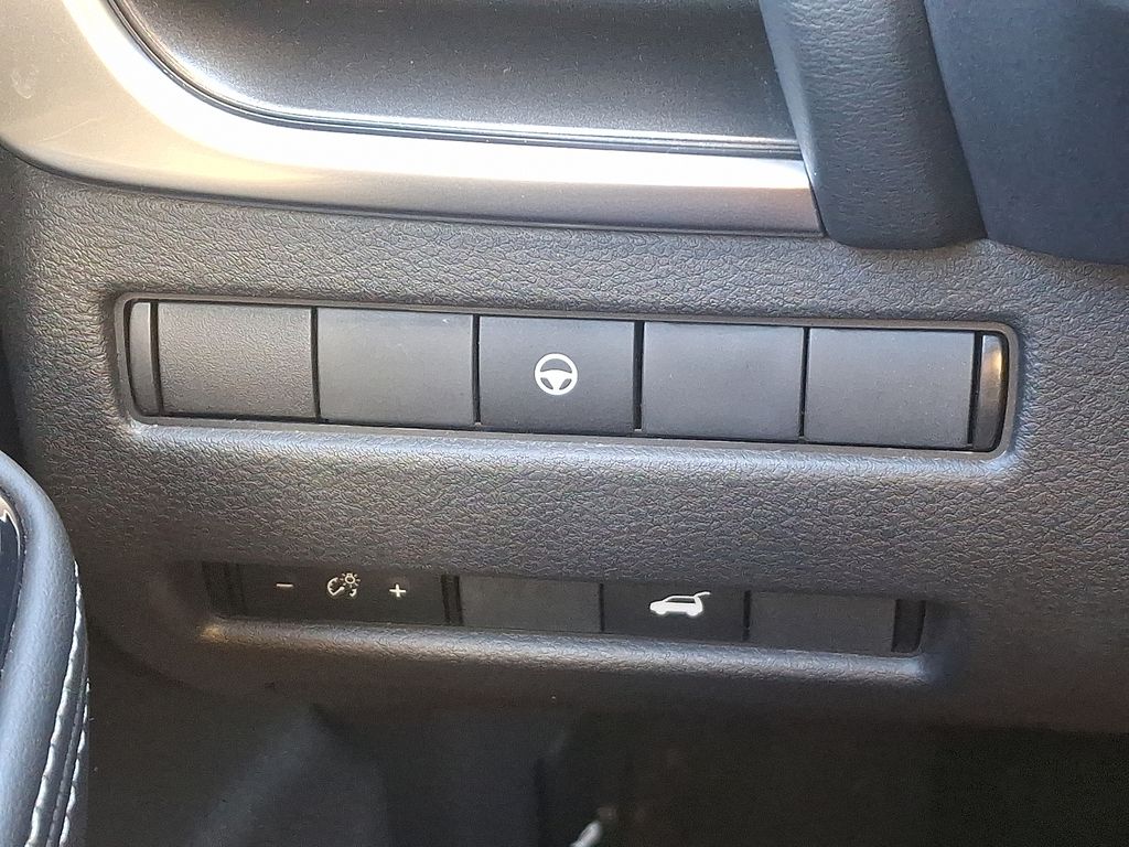 Thumbnail: 2022 Nissan Rogue - 24