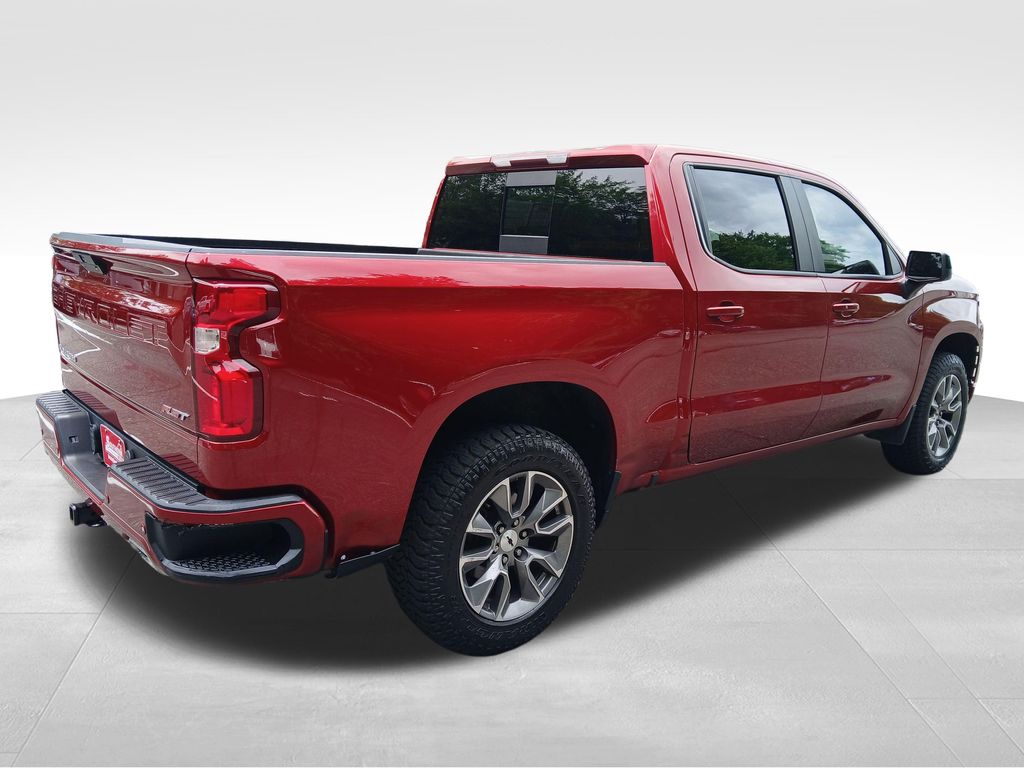 Used 2021 Red Chevrolet RST image 12
