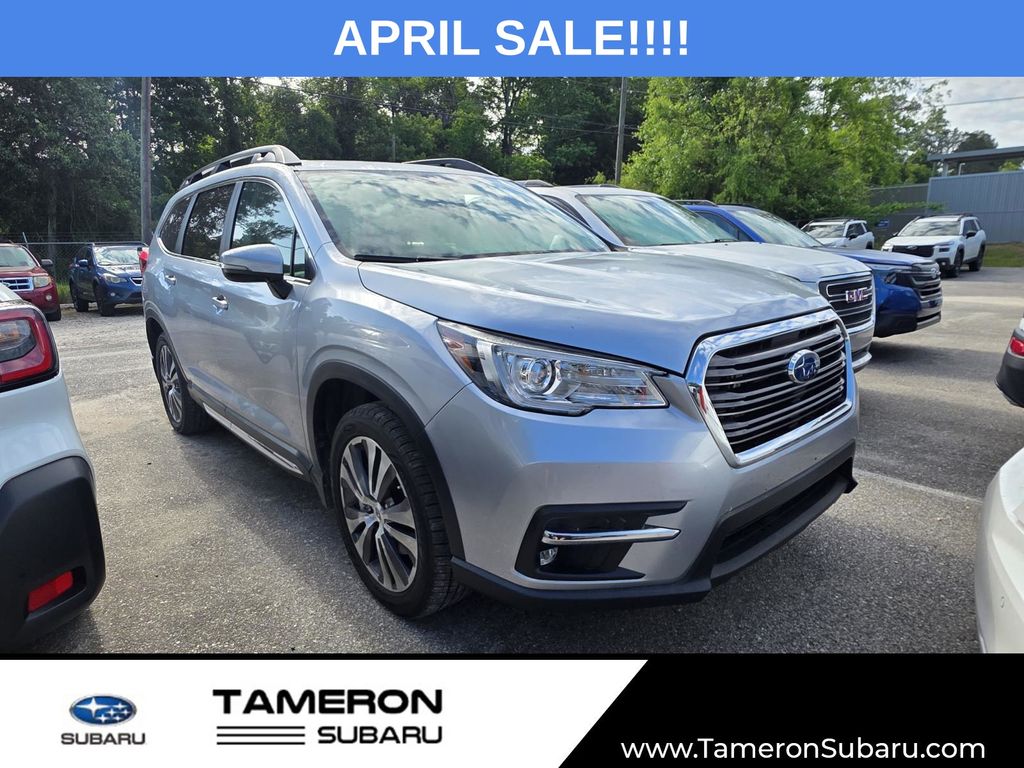 Ice Silver Metallic 2022 Subaru Ascent Limited 7-Passenger AWD SUV / Crossover All-Wheel Drive Continuously Variable Transmission