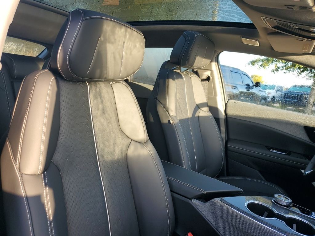 Used Car 2025 Cadillac Optiq  Sport 2 For Sale Under $50,000 In Austin, Texas