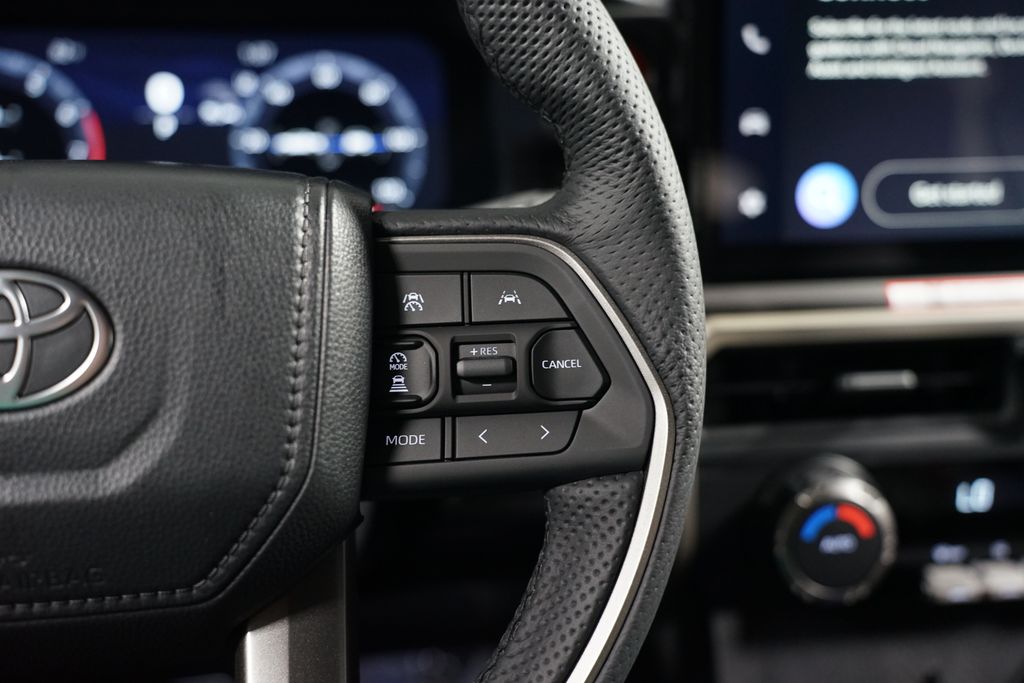 2025 Toyota Tacoma TRD Sport 14