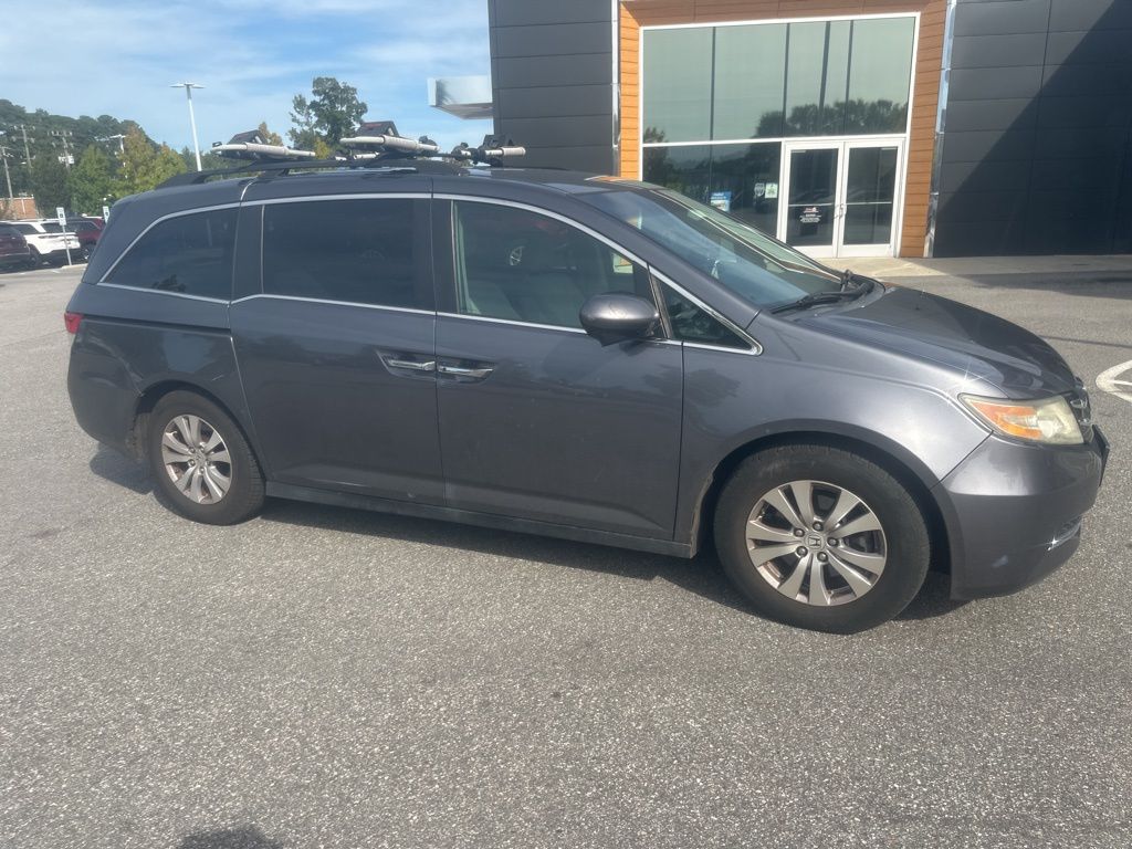 2016 Honda Odyssey EX photo 16