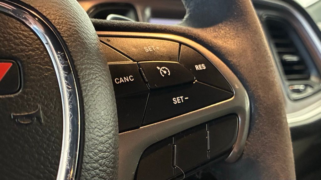 Thumbnail: 2019 Dodge Challenger - 25