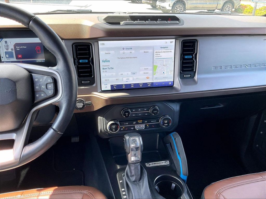 2023 Ford Bronco — photo 17