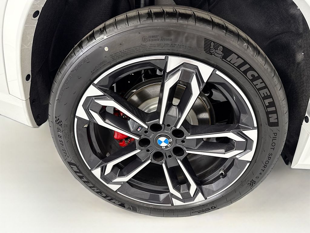 Thumbnail: 2026 BMW X1 - 32